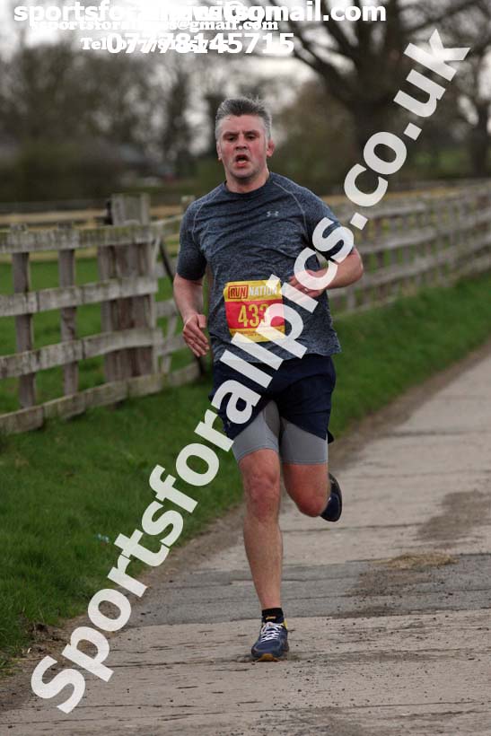 Kirkley Half Marathon, Kirkley Hall, near Ponteland, Northumberland Photo: David T. Hewitson/Sports for All Pics